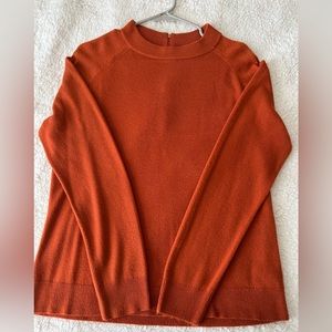 Zip Back Sweater Size L